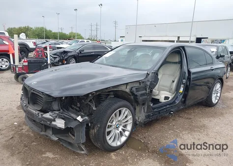 2014 BMW Alpina B7 из США, поврежденный, VIN WBAYE8C57ED134799